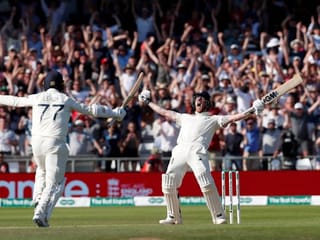 Fried chicken and chocolate bars fuel Stokes' Ashes heroics