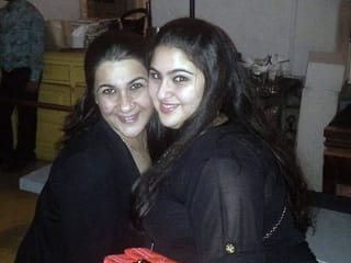 Sara Ali Khan's caption on her chubby pic is winning hearts