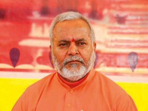 Swami Chinmayanand