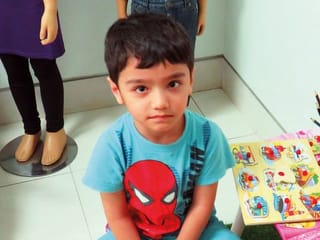 Update: Boy abandoned in mall; Dubai Police arrest four women