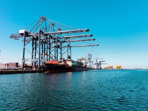 Sohar offers businesses an excellent location to set up shop and invest