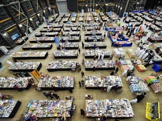 Pictures: 24-hour 'Big Bad Wolf Books' sale opens in Dubai