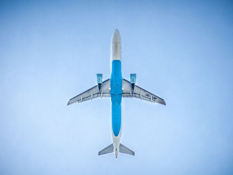 Flights plane airline