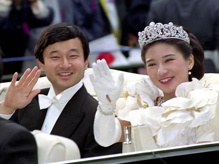 wld_191021 naruhito1-1571655694073