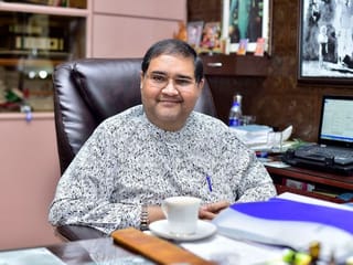 Prakash Lulla : The multi-millionaire Indian businessman carrying his father’s legacy