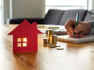 Buying a property in Dubai? Then, don't trust guaranteed returns and a few other tips