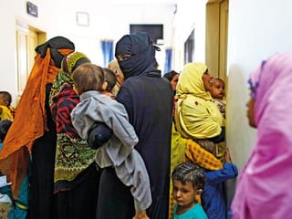 Panic after 900 Pakistan kids test HIV positive