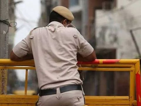 According to sources, constables Praveen, Subhash, Chetram and Raj Kumar were on duty at Mukarba Chowk. They flagged down a car at the check point and as constable Subhash tried to open the door of the car, the driver increased the speed. Picture for illustrative purpose only.