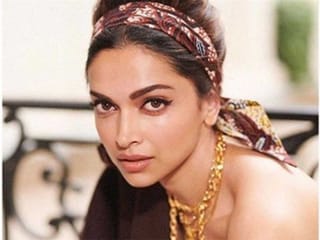 Deepika Padukone curbs Paris plan over coronavirus outbreak