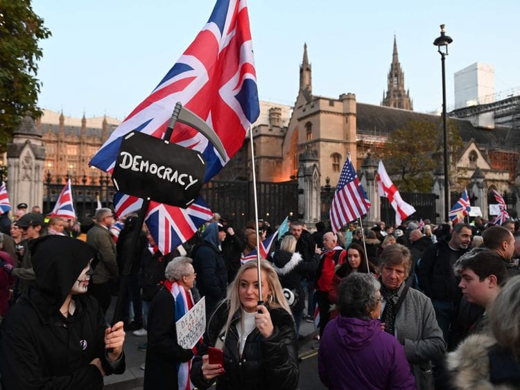 OPN BREXIT1-1572953781964