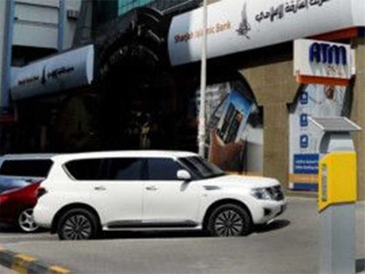 191106 sharjah parking