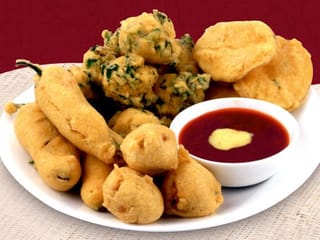 UAE's rainy day delights: Top comfort foods craved during rain