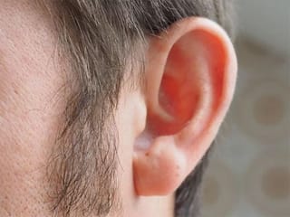 White noise improves hearing: Study