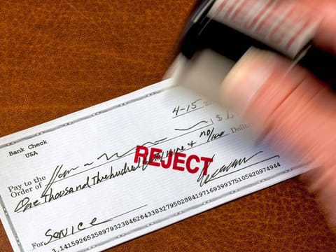 What happens if my cheque bounces? Here’s why you should not take it lightly.