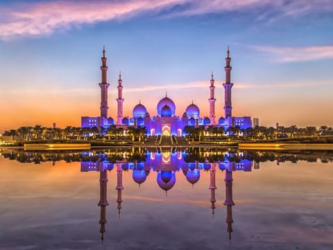 Photos: Sheikh Zayed Grand Mosque named among world’s top attractions 