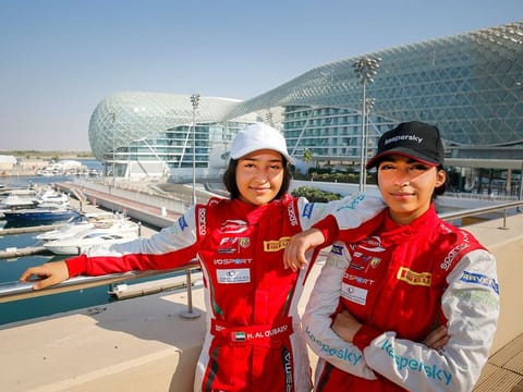 Amna and Hamda Al Qubaisi