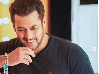 Coronavirus: Bollywood actor Salman Khan donates trucks filled with food to daily wage workers