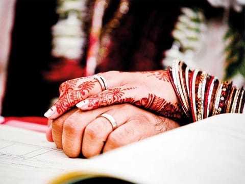  Egyptians reacted to the idea of part time marriage strongly on social media. 