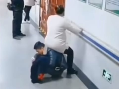A screen grab from the video doing the rounds on social media - https://www.iesdouyin.com