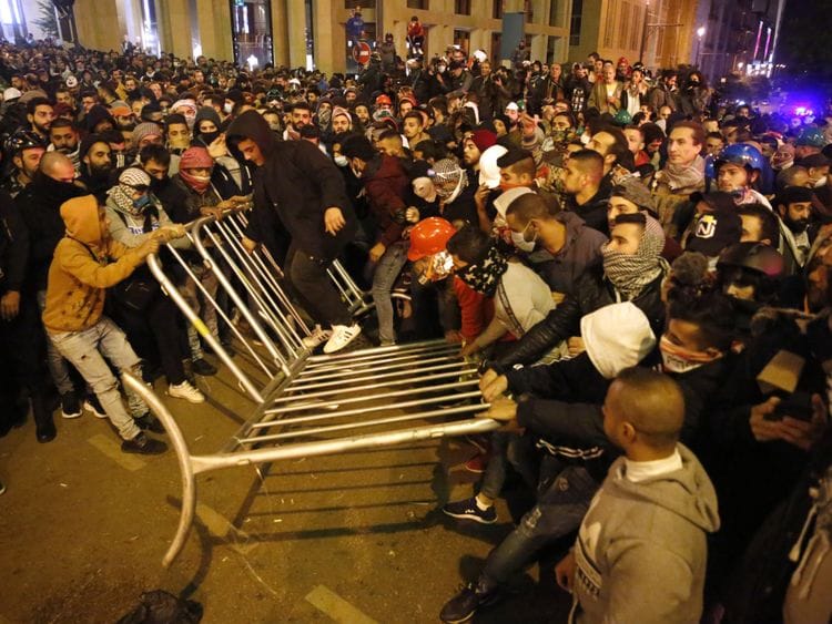Copy of Lebanon_Protests_36778.jpg-d6cc6~1-1576486695433