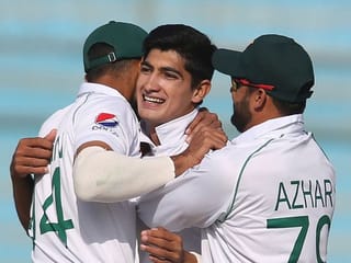 Teen Naseem Shah leads Pakistan to homecoming triumph