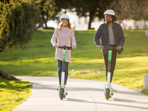 Courtesy: LimeIn the UAE, every fourth trip on a Lime e-scooter comes from a car trip, meaning that 25 per cent of users are opting for a scooter to ditch what would have been a car ride.