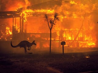 In pictures: Australia fires the size of Manhattan