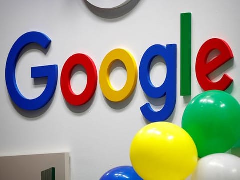Facebook, Twitter, Google threaten to suspend services in Pakistan