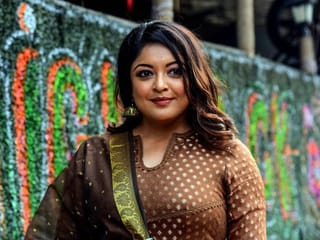 Tanushree Dutta compares Nana Patekar to Asaram Bapu