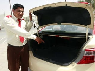 See pictures of honest cabbies in UAE who returned cash, gold, diamonds and more