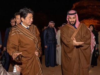 Japan’s Abe camps out with Saudi Crown Prince Mohammad Bin Salman in AlUla desert