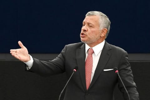 Jordanian King Abdullah II admits that bilateral ties between Jordan and Israel, 25 years after signing a peace treaty, are at a pause 