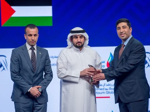 Shaikh Ahmed bin Mohammed bin Rashid Al Maktoum, hands over the award to Dr. Mahmoud Shatat from The State of Palestine, in the category of Innovative Individual Award Distinguished Researcher, during Mohammed bin Rashid Al Maktoum Global Water Award - Second Cycle, at Madinat Jumeirah in Dubai. 29th January 2020. 