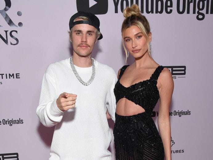 TAB 200130  Hailey Baldwin JUSTIN13-1580369910743