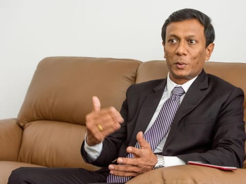 Mr Nalinda Wijerathna, Consul General of Sri Lanka, Dubai. 