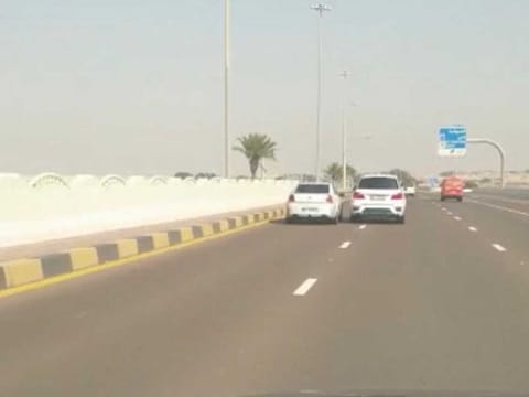 Abu Dhabi Police called for the need to take the necessary measures to deter reckless drivers in order to preserve the lives of other road users and their properties.