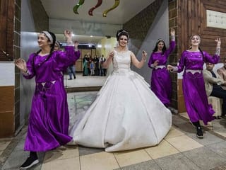 Love in a time of war: Weddings in Middle East hotspots