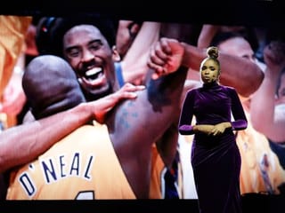 Stars pay tribute to Kobe Bryant at All-Star game