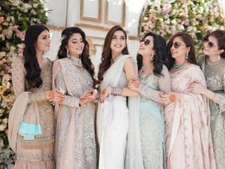 Beautiful pictures of Pakistani actress Maya Ali at her brother’s wedding reception 