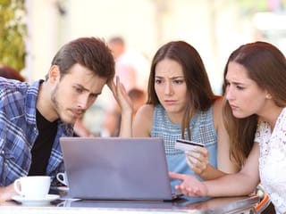 UAE: Credit card points disappear after new credit card issued without request