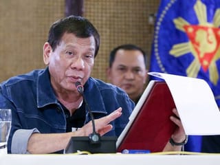Coronavirus: Philippine president imposes travel limits, quarantines