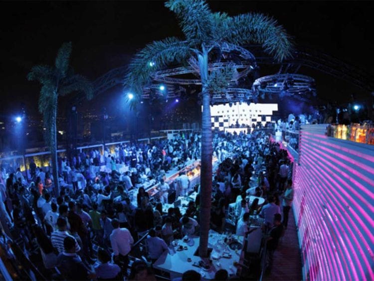 200314 night club