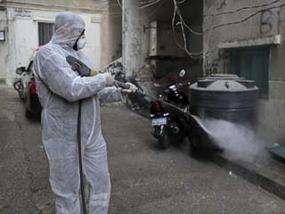 Photos: Lebanon launches countrywide shutdown to combat coronavirus