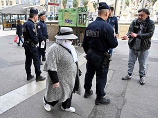 Photos: France locks down as global virus panic spreads
