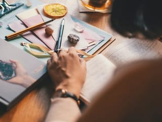UAE: 15 interesting things to do while at home, for little to no cost!