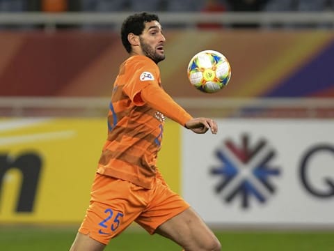 Shandong Luneng's Marouane Fellaini 