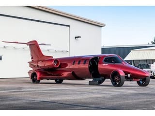 Jet on wheels! Is this the ultimate limousine?