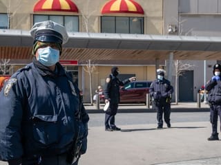 Coronavirus: US moves towards recommending face masks