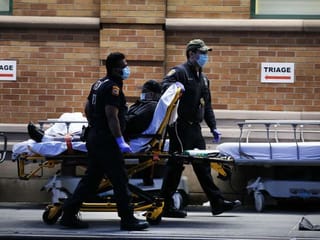 Coronavirus: US daily deaths hit 1,169, new global record