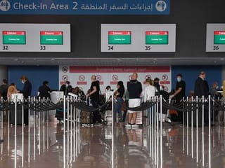 Emirates resumes limited flights post COVID-19 suspension